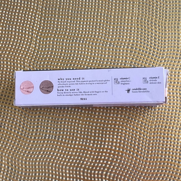 Julep Eyeshadow 101 Créme to Powder Eyeshadow Stick Duo - Picture 5 of 5